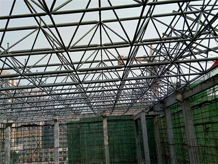 五大连池光谷第十一小学网架